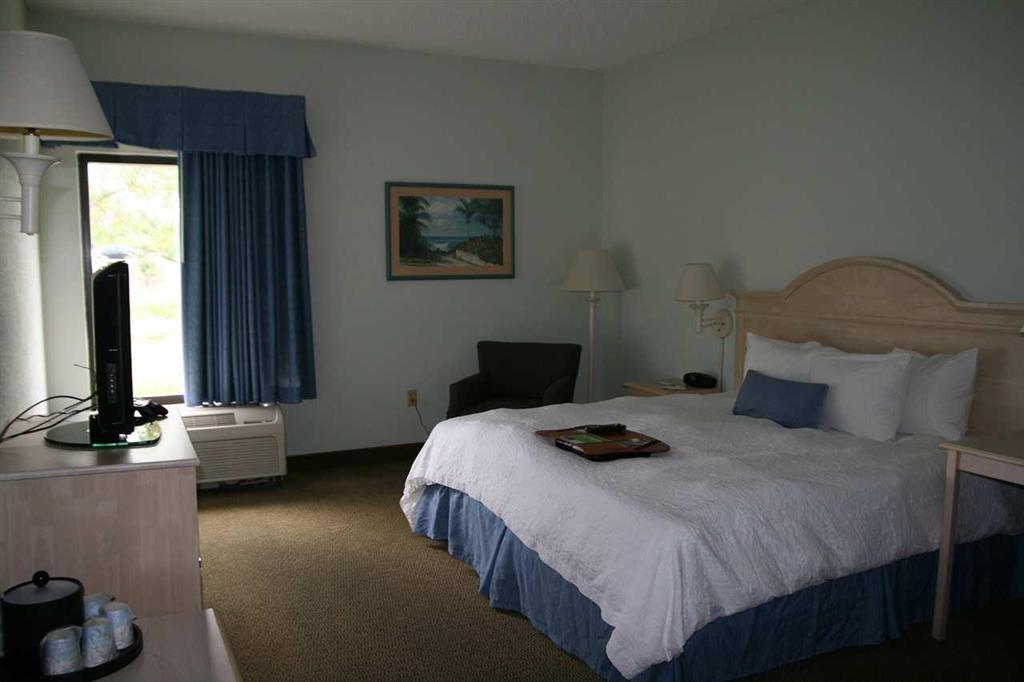 Hampton Inn Naples - I-75 Vineyards Oda fotoğraf